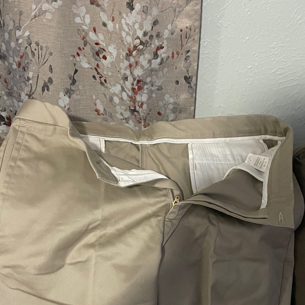Zara Men's Khaki Chinos